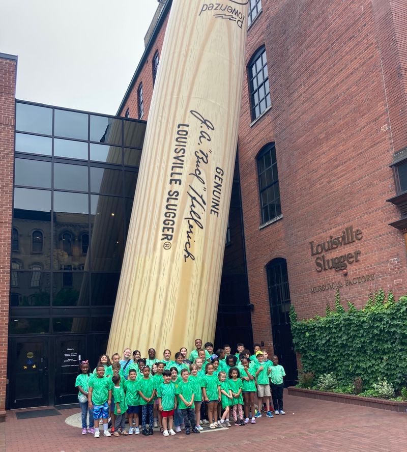 Students outside of the Louisville Slugger Museum